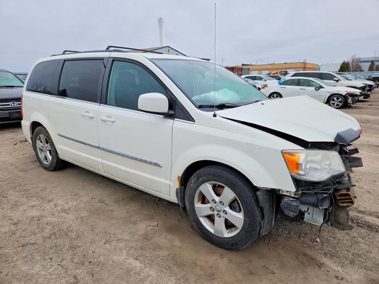 2013 CHRYSLER Minivan VIN 2C4RC1BG0DR674031 photo 4