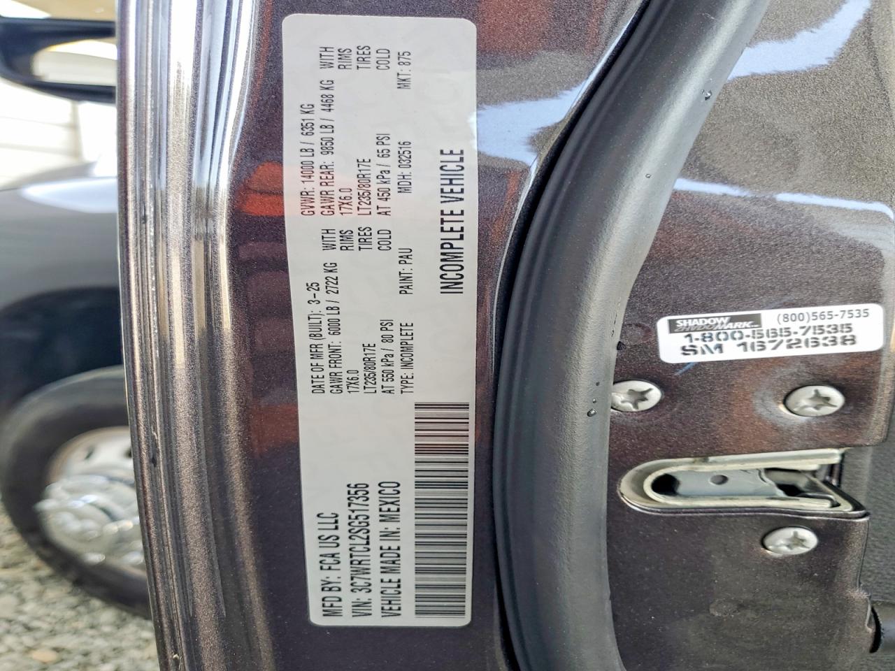 2025 Ram 3500 VIN 3C7WRTCL2SG517356 photo 12