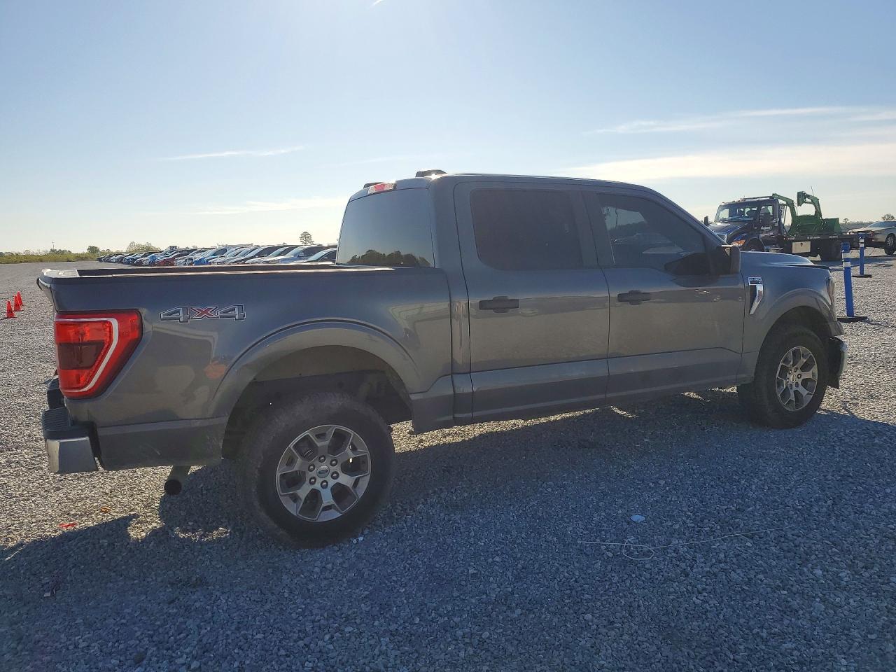 2023 Ford F150 VIN 1FTFW1E87PFA94351 photo 3
