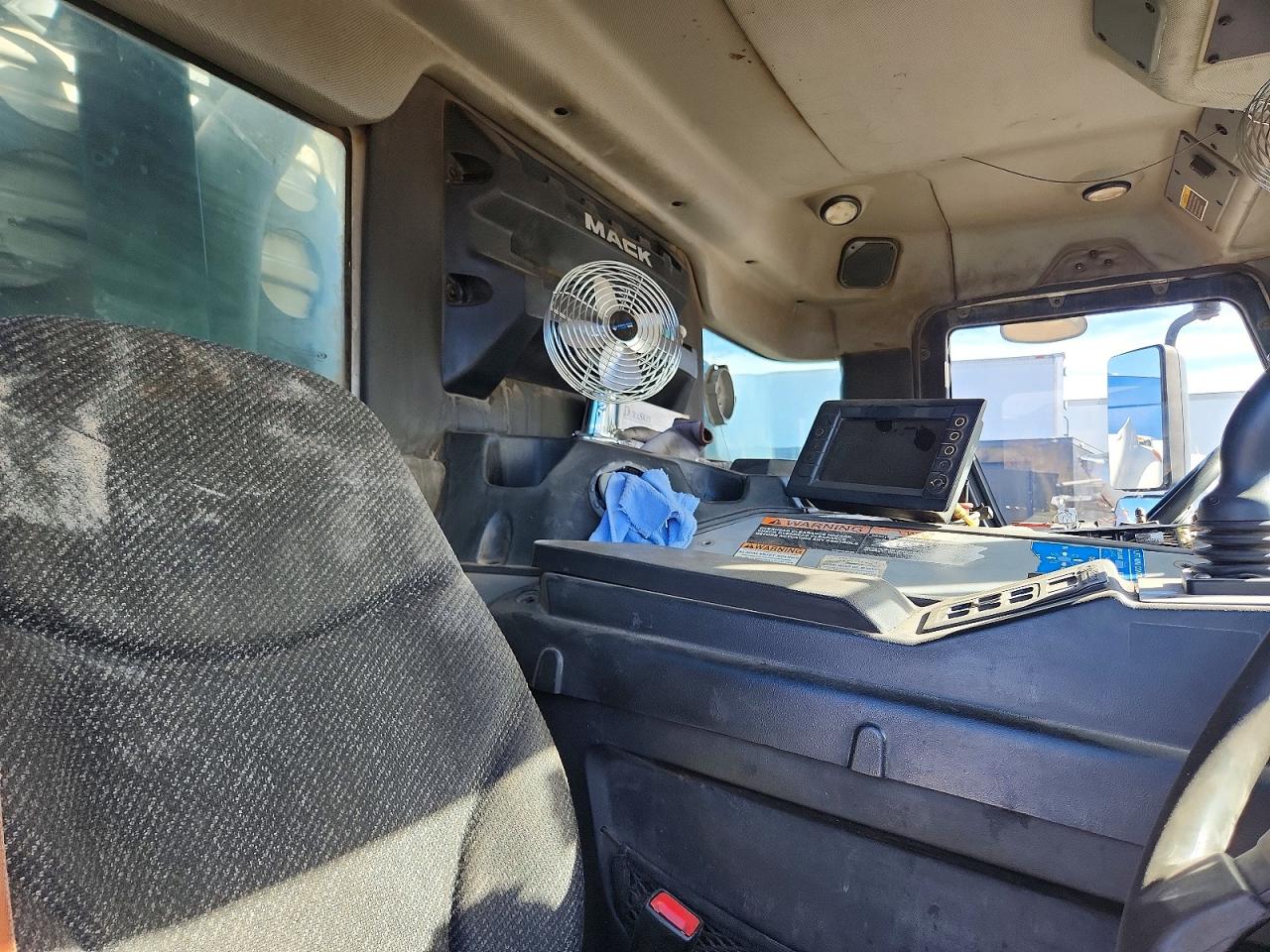 2016 MACK All other VIN 1M2LR05C7GM001294 photo 6
