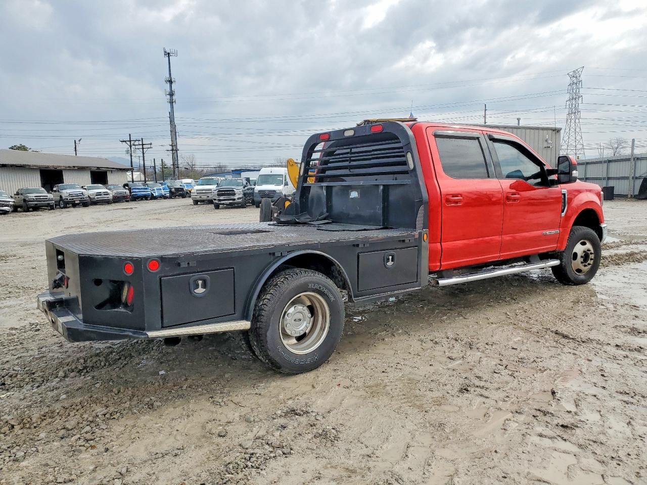 2018 Ford F350 VIN 1FD8W3HT4JEC36166 photo 4