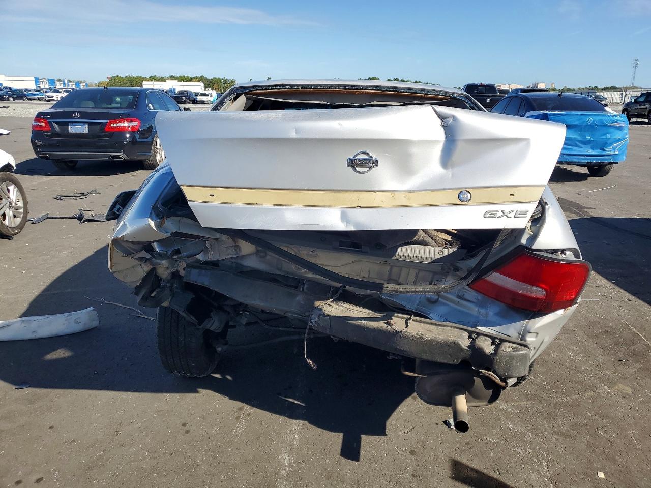 2001 NISSAN Altima VIN 1N4DL01D01C164252 photo 6