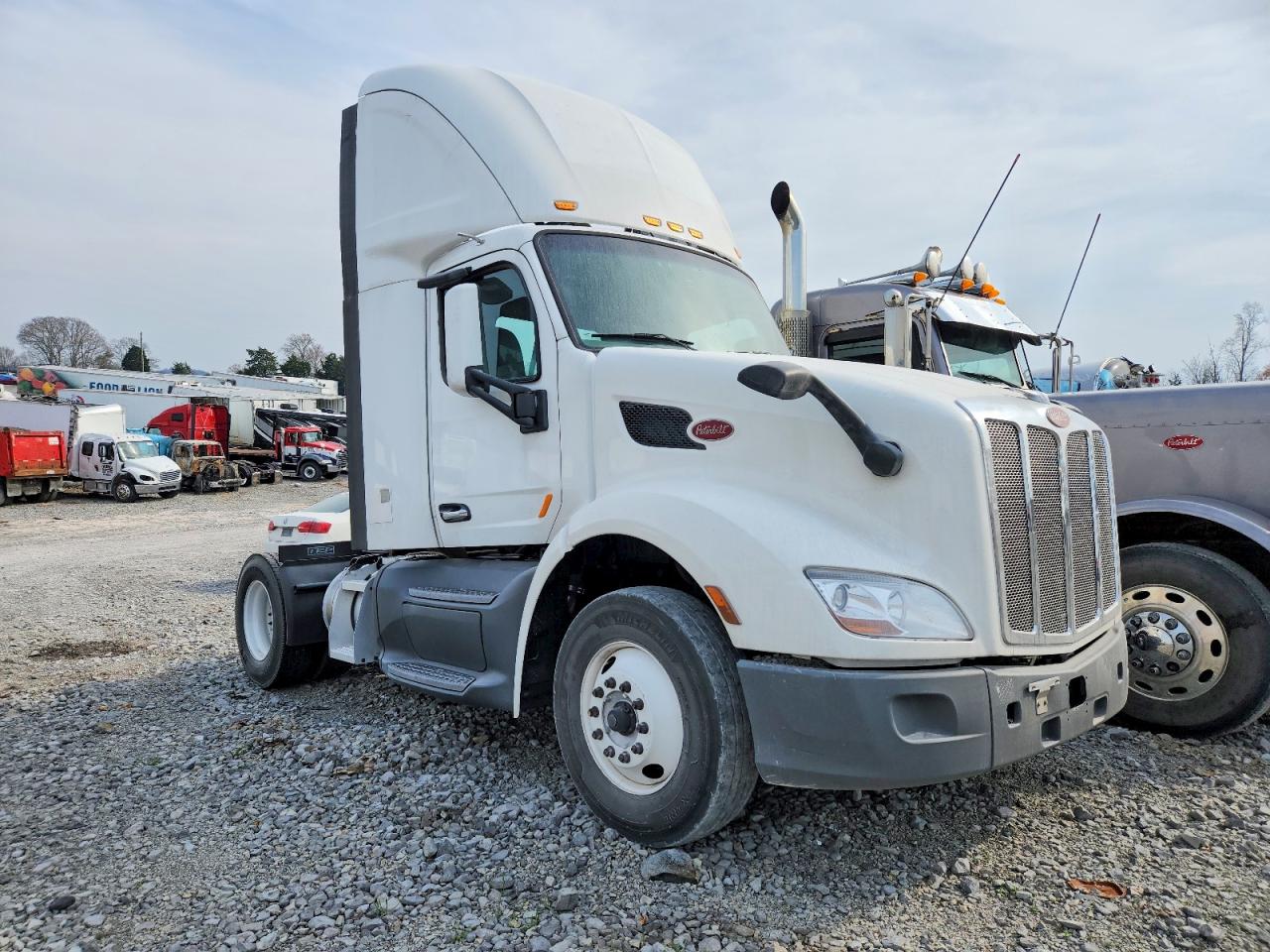 2019 PETERBILT All other VIN 1XPBA48X3KD600178 photo 1