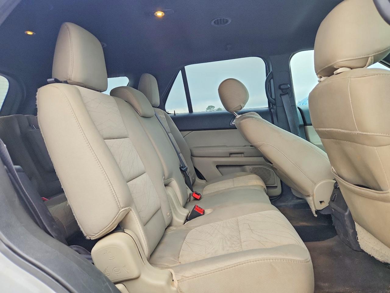 2013 Ford Explorer VIN 1FM5K8B82DGB15743 photo 11