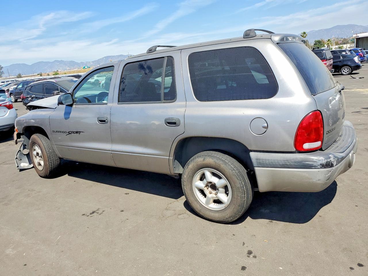 2000 Dodge Durango VIN 1B4HR28Y1YF283707 photo 2