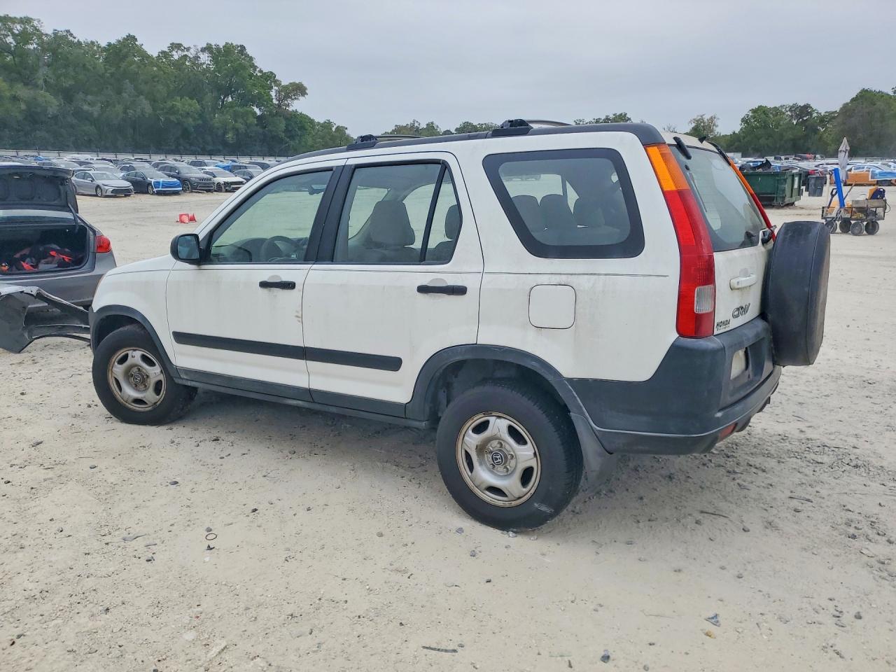 2002 Honda Crv VIN JHLRD68462C004595 photo 2