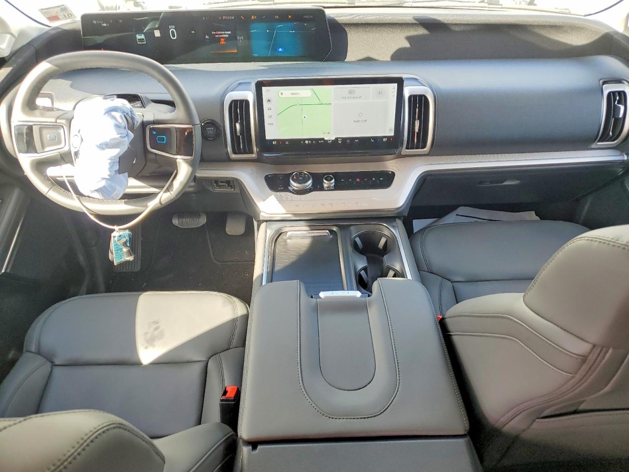 2026 Ford Expedition VIN 1FMJU1H80TEA04075 photo 8