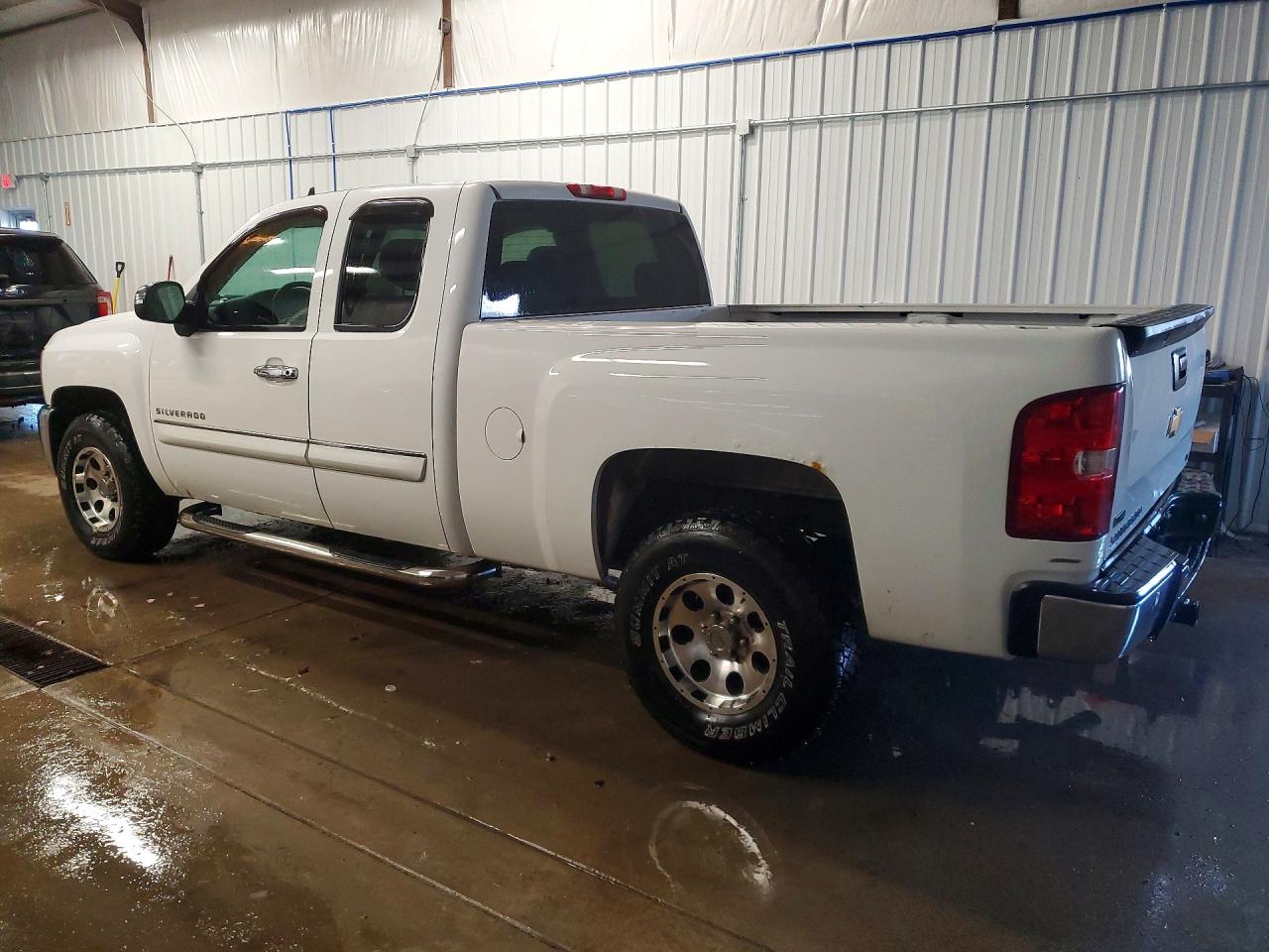2012 Chevrolet All models VIN 1GCRCSE03CZ254319 photo 2