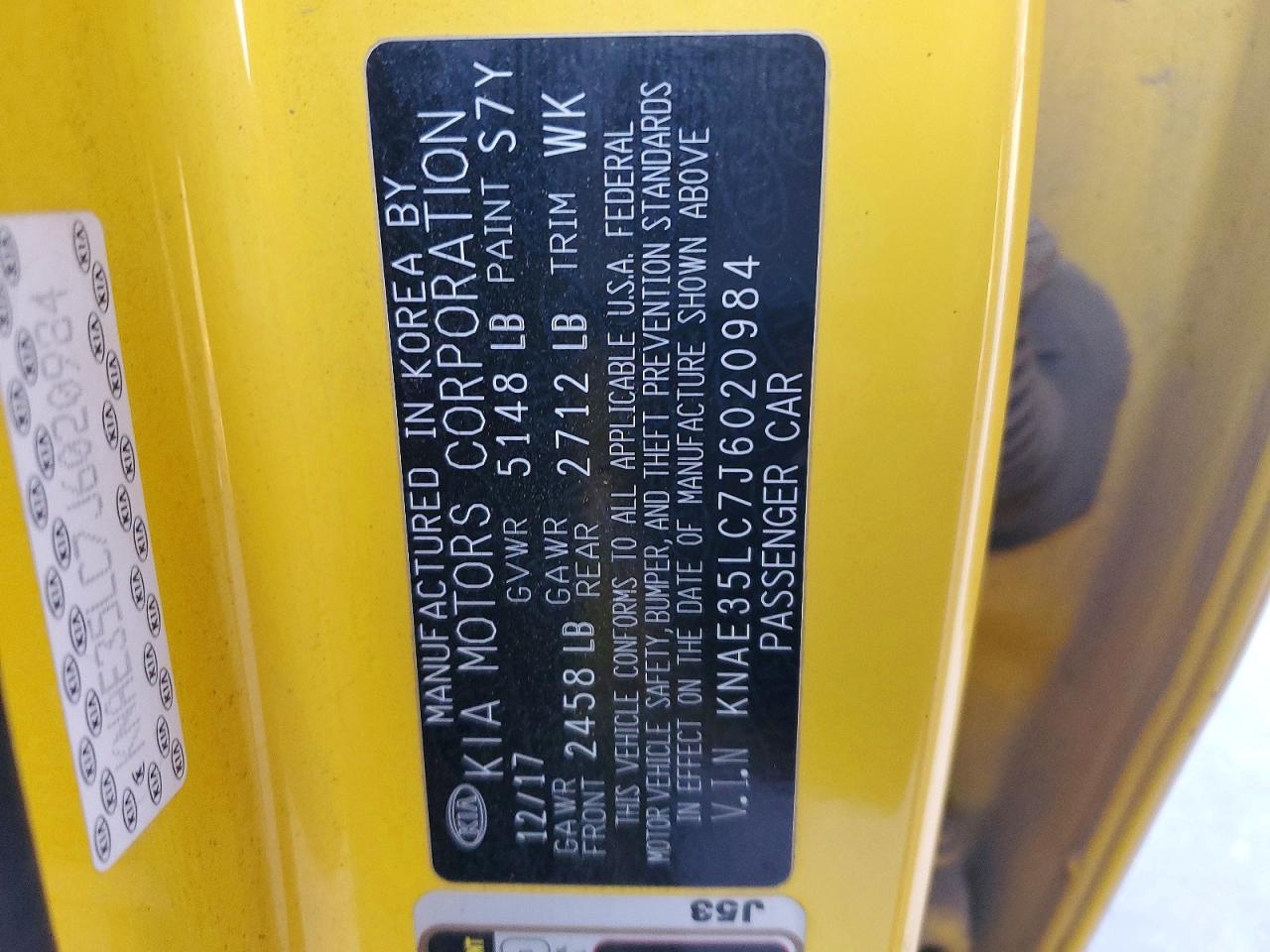 2018 Kia Stinger VIN KNAE35LC7J6020984 photo 12
