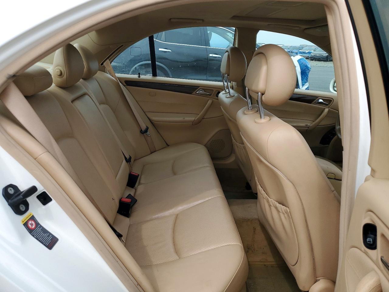 2004 Mercedes-Benz C class VIN WDBRF61J34E017981 photo 10