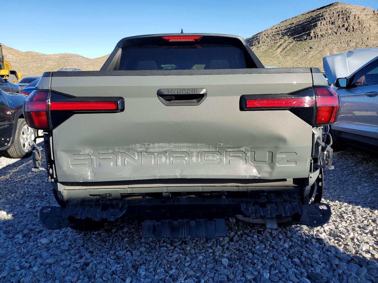 2024 Hyundai Santa cruz VIN 5NTJB4AE9RH100633 photo 6