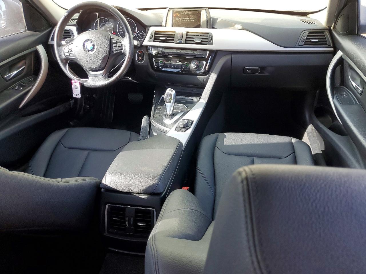 2016 BMW 3 series VIN WBA8A9C53GK618520 photo 8