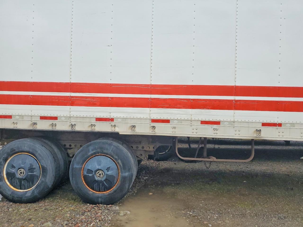 2008 UTILITY All models VIN 1UYVS24858M380101 photo 9