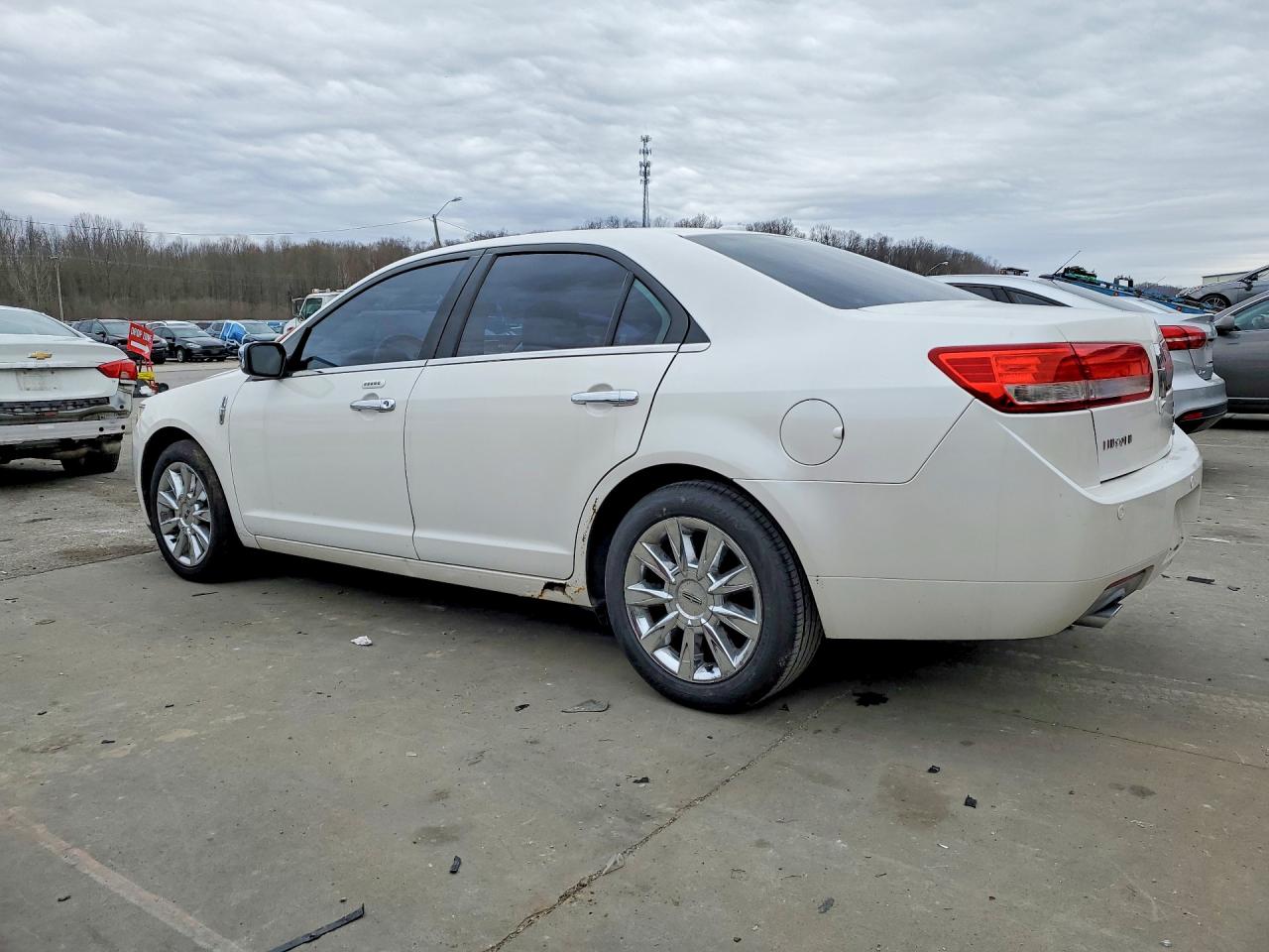 2010 LINCOLN Mkz VIN 3LNHL2JC8AR641165 photo 2
