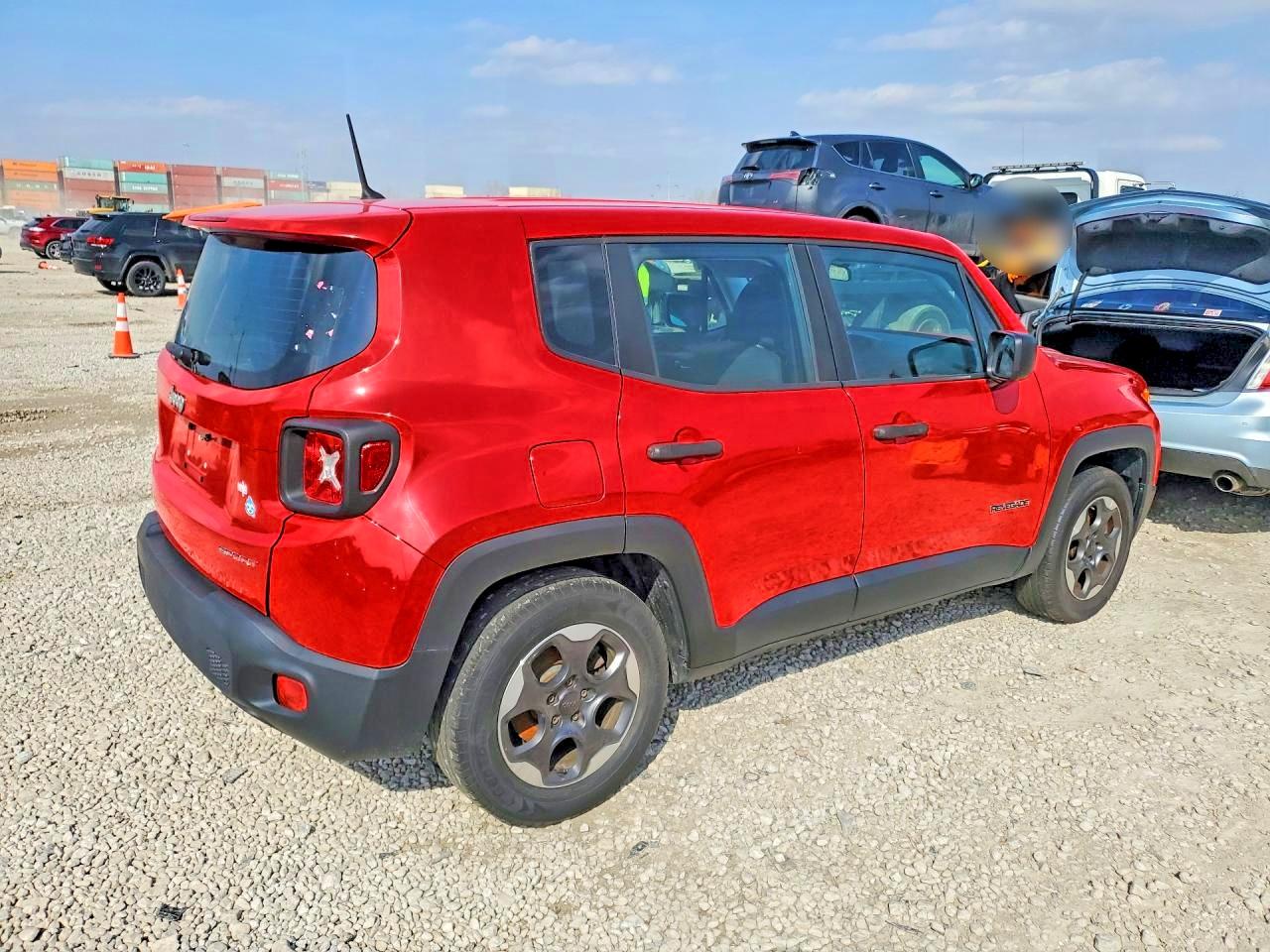 2015 Jeep Renegade VIN ZACCJAAHXFPC08233 photo 3