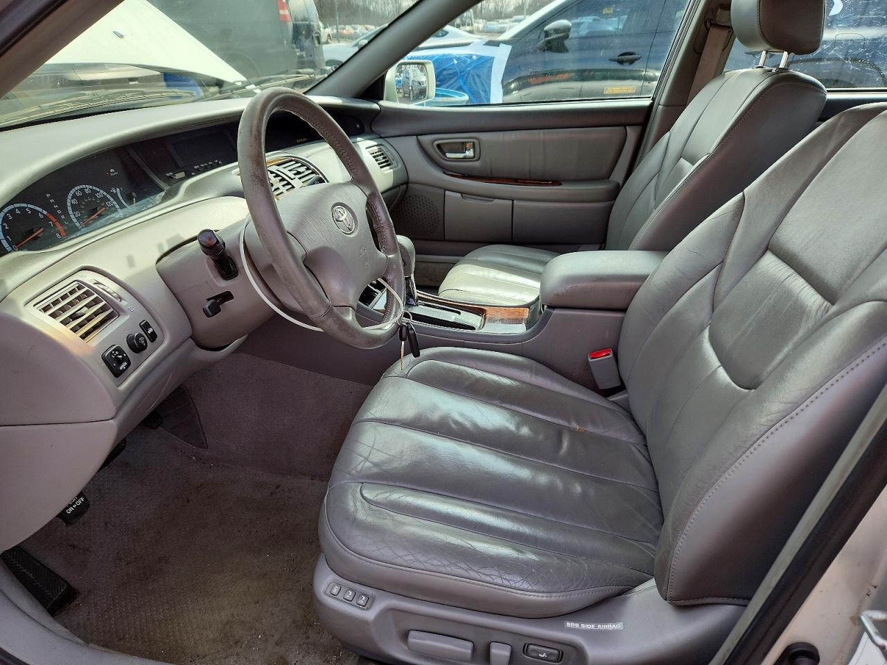 2002 Toyota Avalon VIN 4T1BF28B42U267206 photo 7