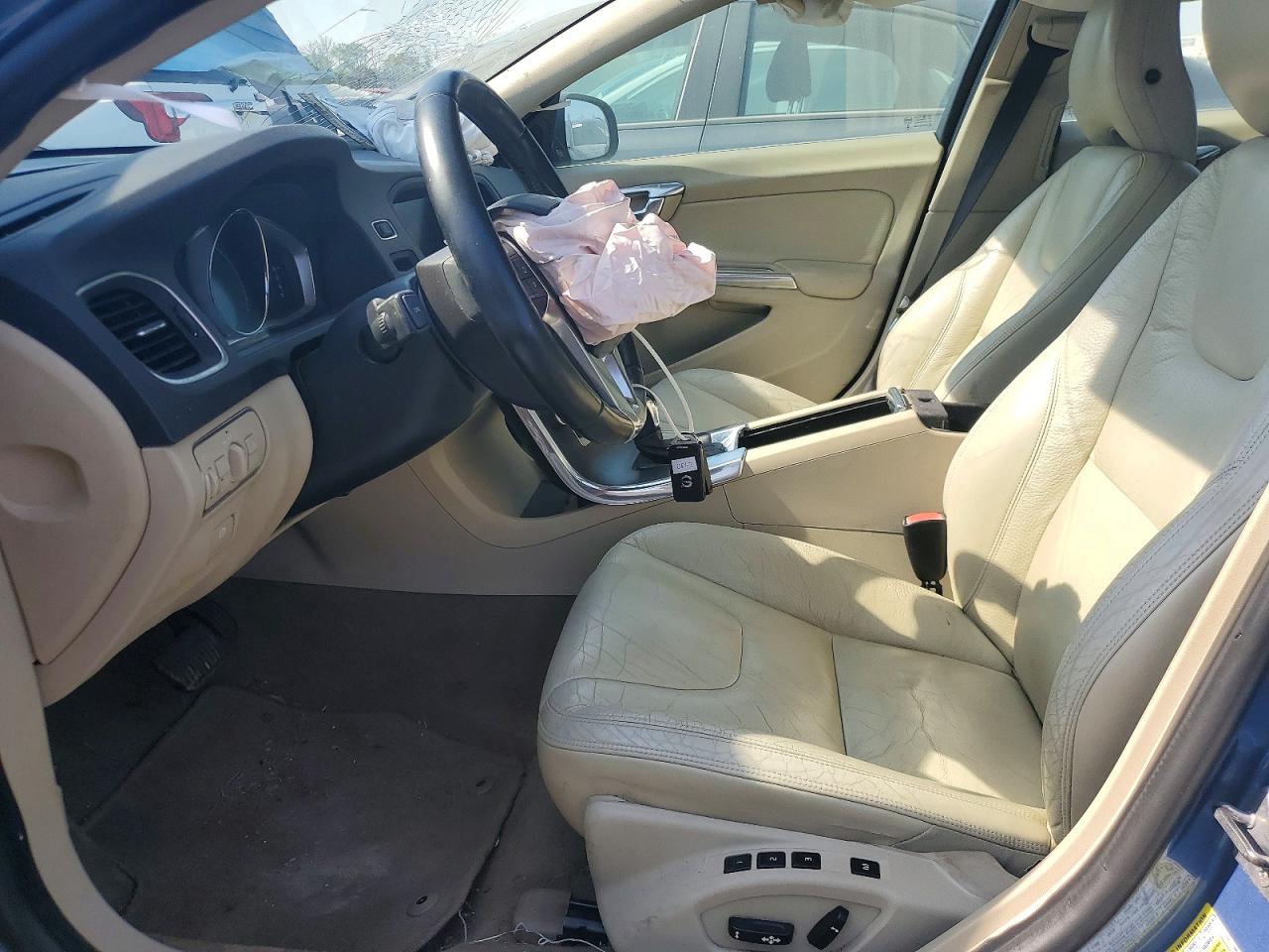 2014 Volv S60 VIN YV1612FSXE1291436 photo 7