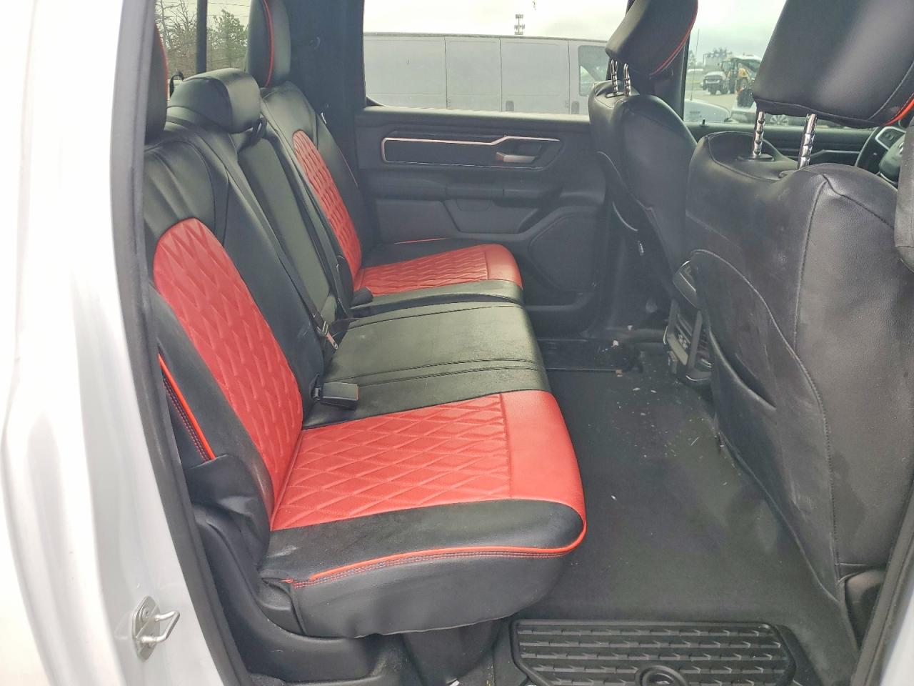 2025 Ram 1500 VIN 1C6RRFFG8SN540410 photo 10
