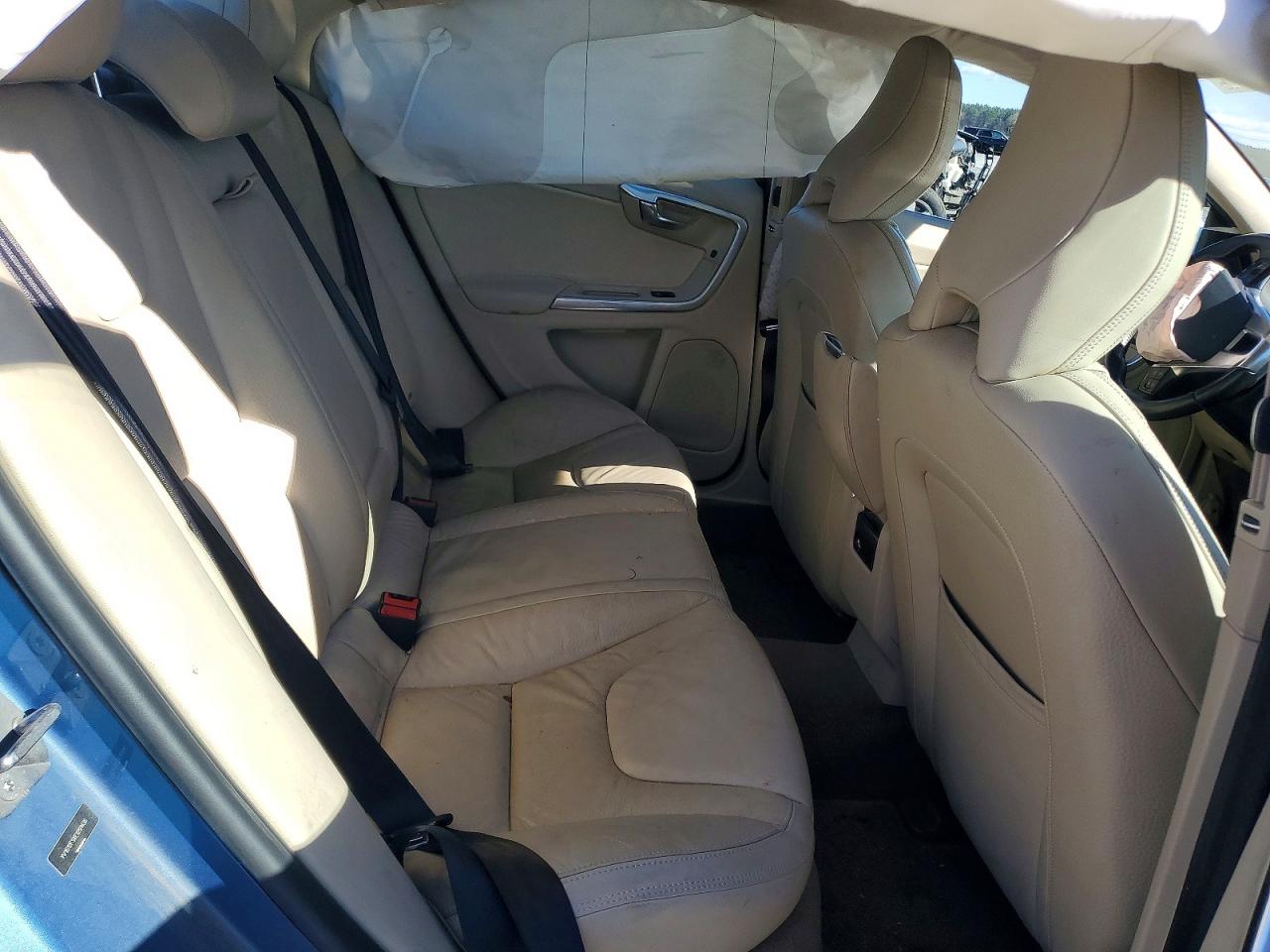 2014 Volv S60 VIN YV1612FSXE1291436 photo 10