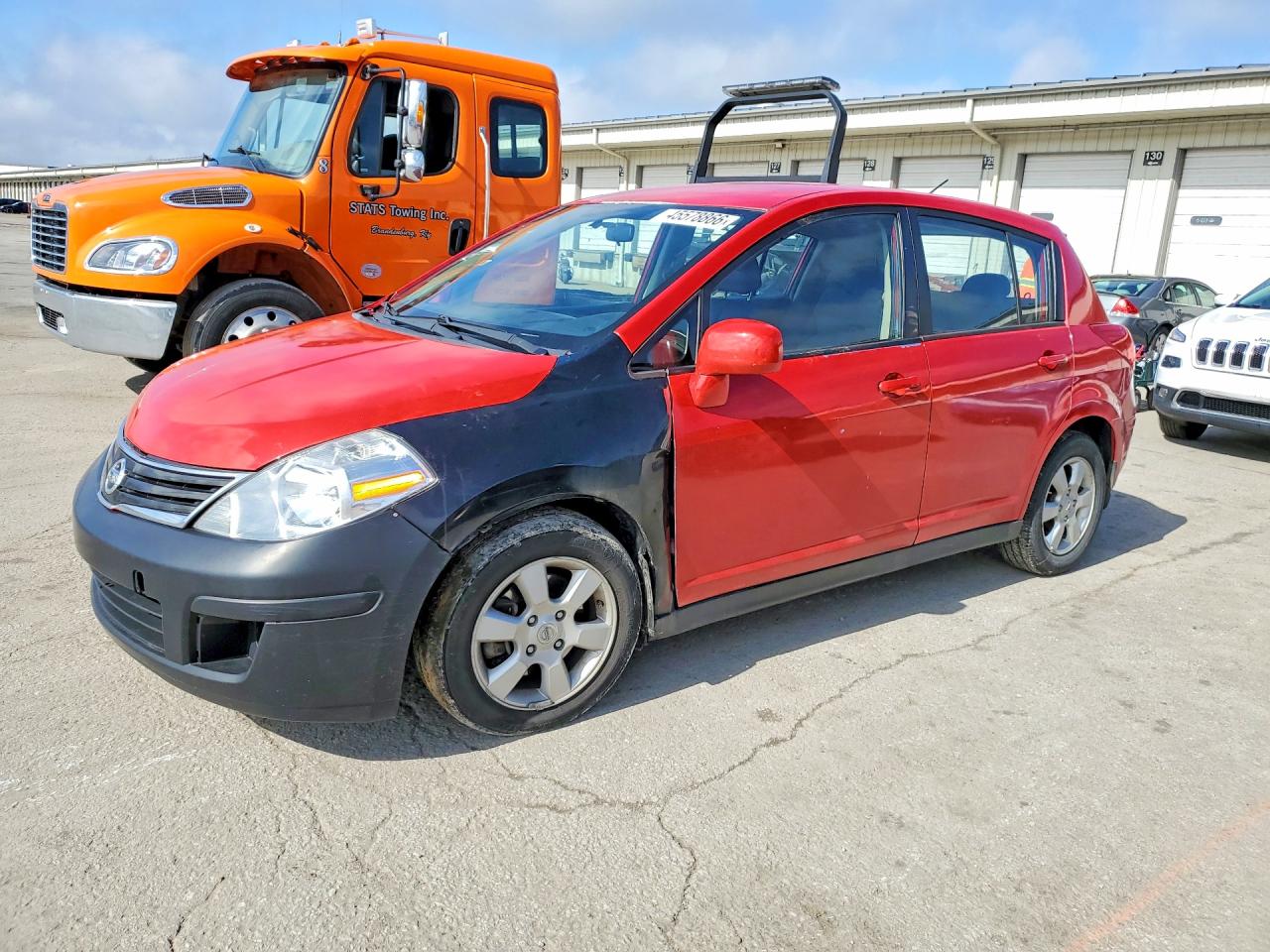 2008 Nissan Versa VIN 3N1BC13E18L428562 photo 1
