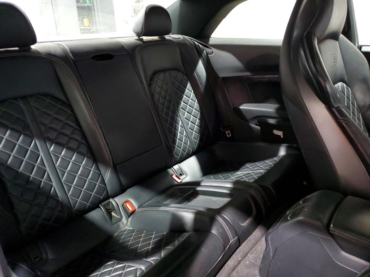 2018 Audi S5 VIN WAUP4AF55JA133955 photo 10