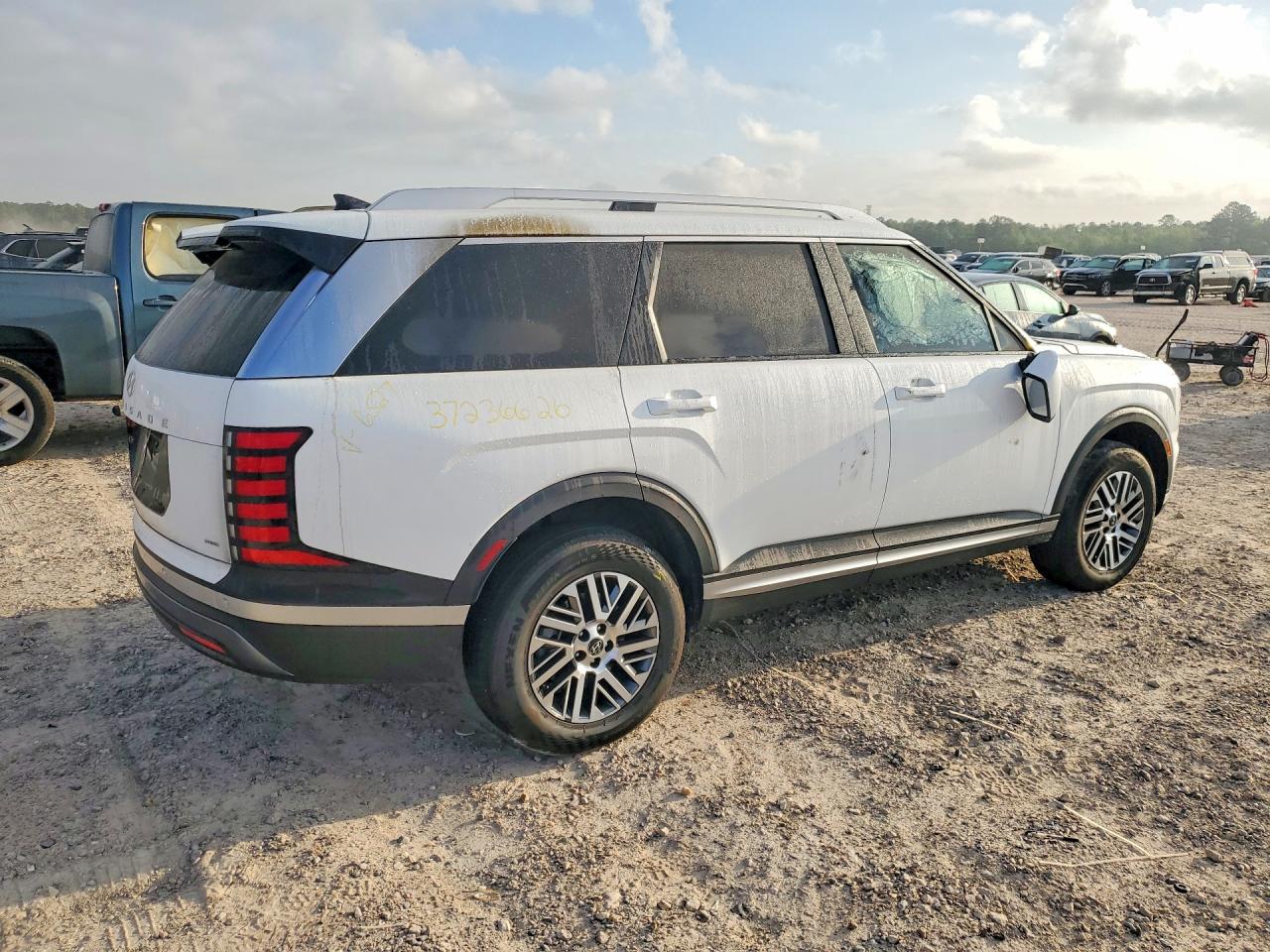2026 Hyundai Palisade VIN KM8RGES2XTU036527 photo 3
