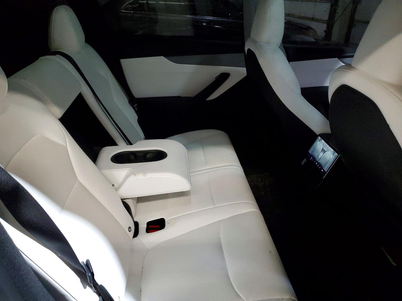 2026 Tesla Model y VIN 7SAYGDEEXTF362386 photo 10