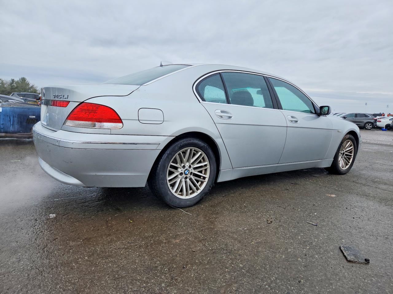 2005 BMW 745 VIN WBAGN63595DS60839 photo 3