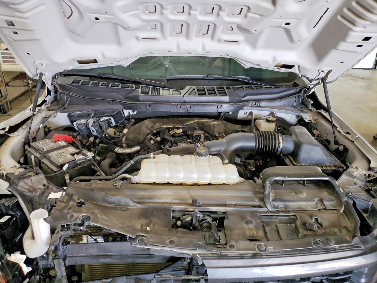 2024 Ford F150 VIN 1FTEW2LP2RKE75708 photo 11