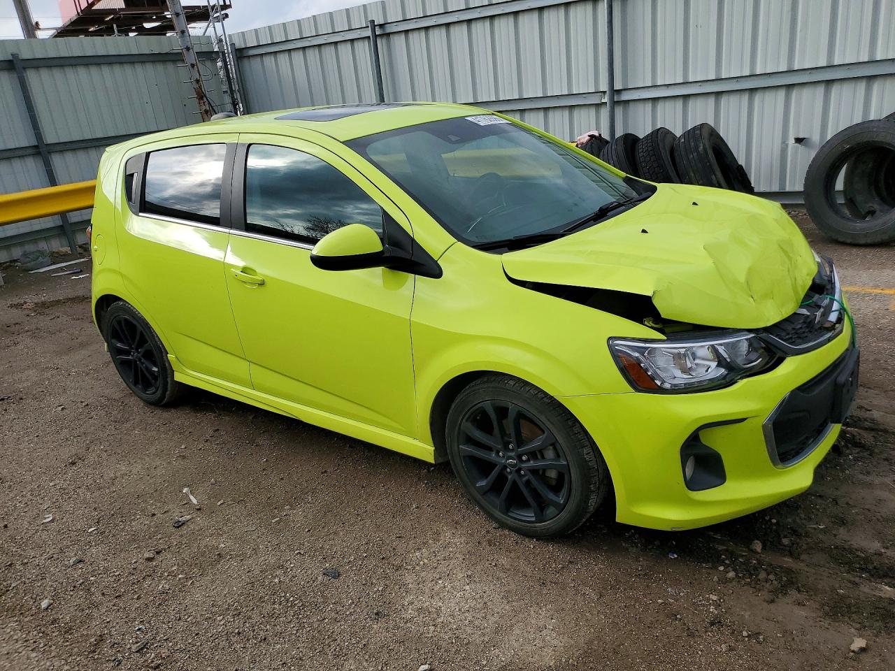 2019 Chevrolet SONIC VIN 1G1JF6SB8K4103837 photo 4