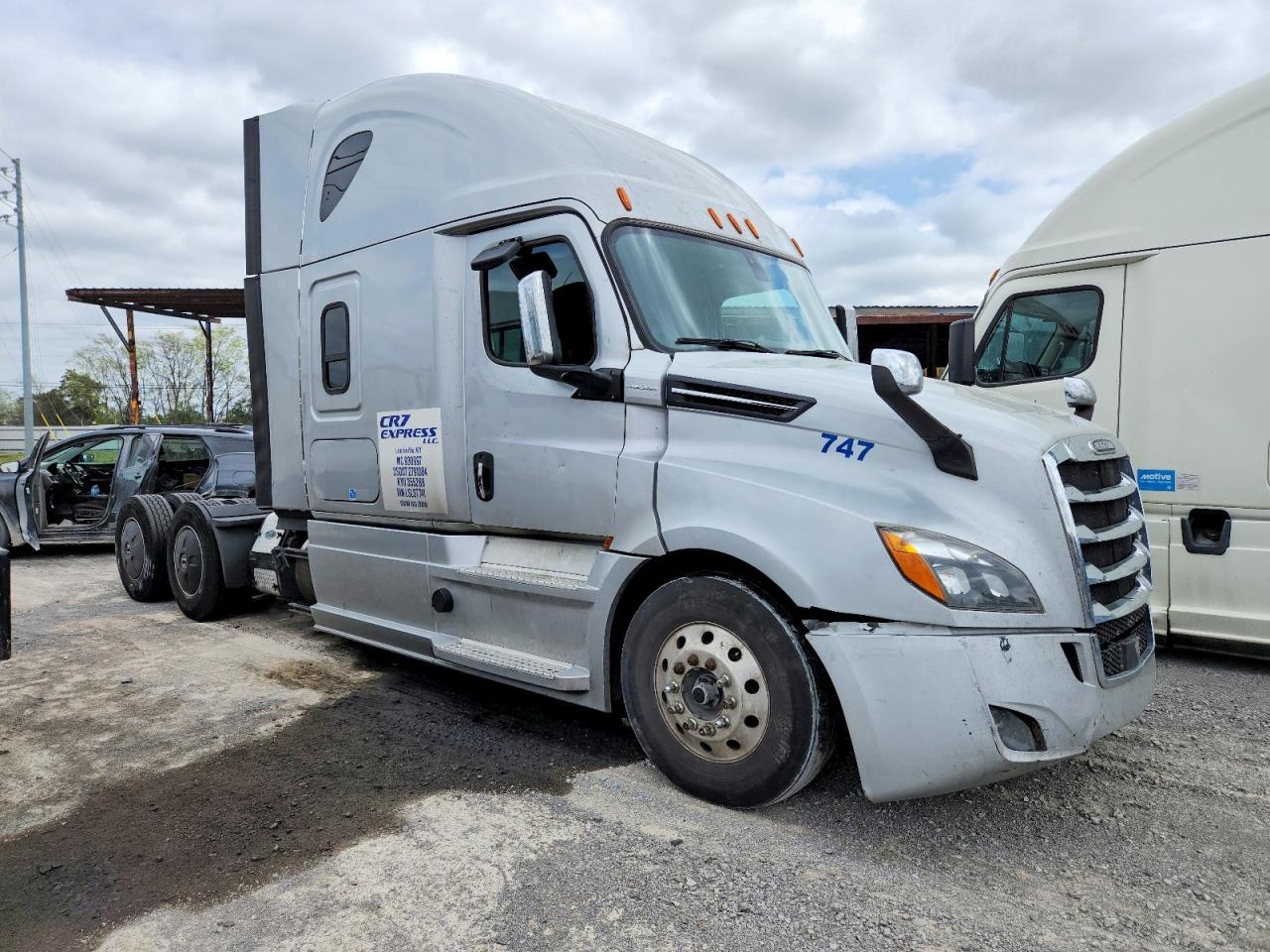 2020 FREIGHTLINER All other VIN 3AKJHHDR3LSLS7741 photo 1