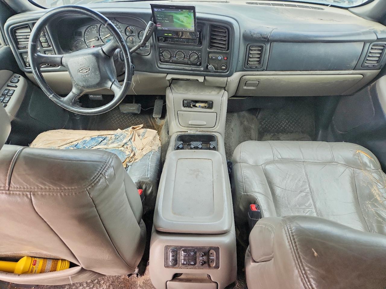 2002 Chevrolet Tahoe VIN 1GNEK13Z12J245037 photo 8