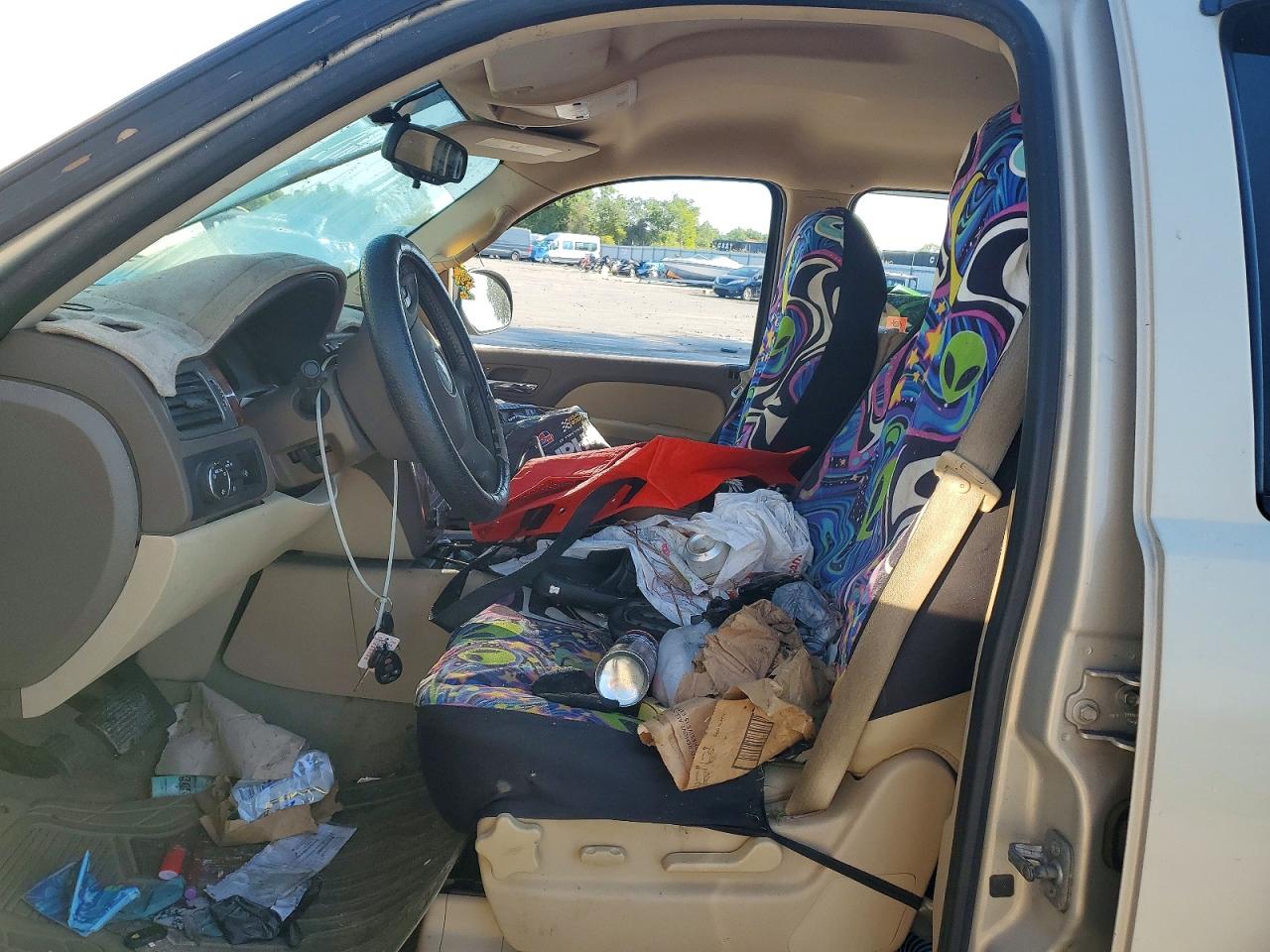 2012 Chevrolet Tahoe VIN 1GNSCBE06CR105802 photo 7