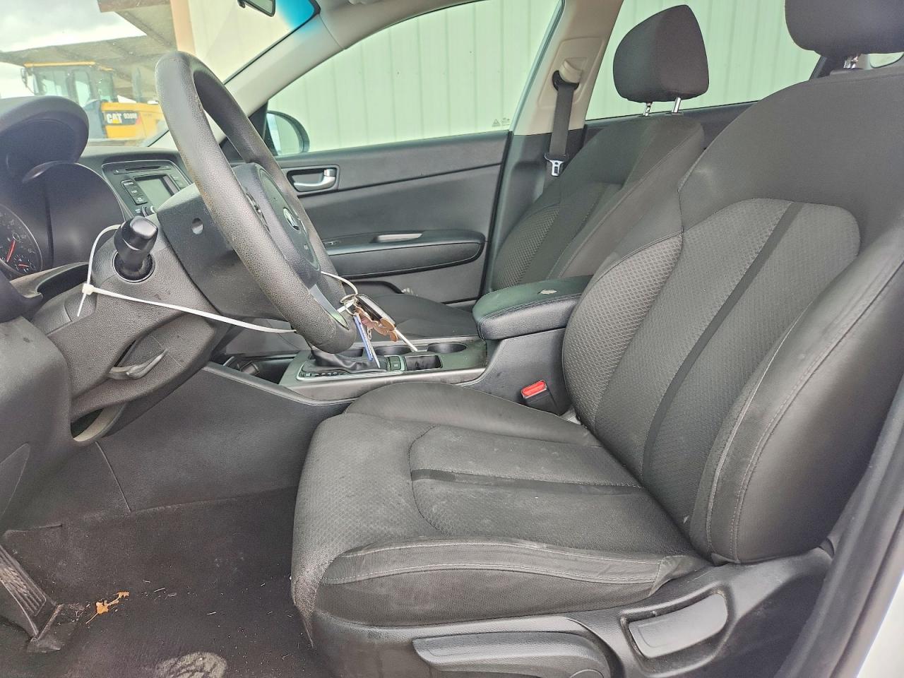 2017 Optima VIN 5XXGT4L31HG124355 photo 7