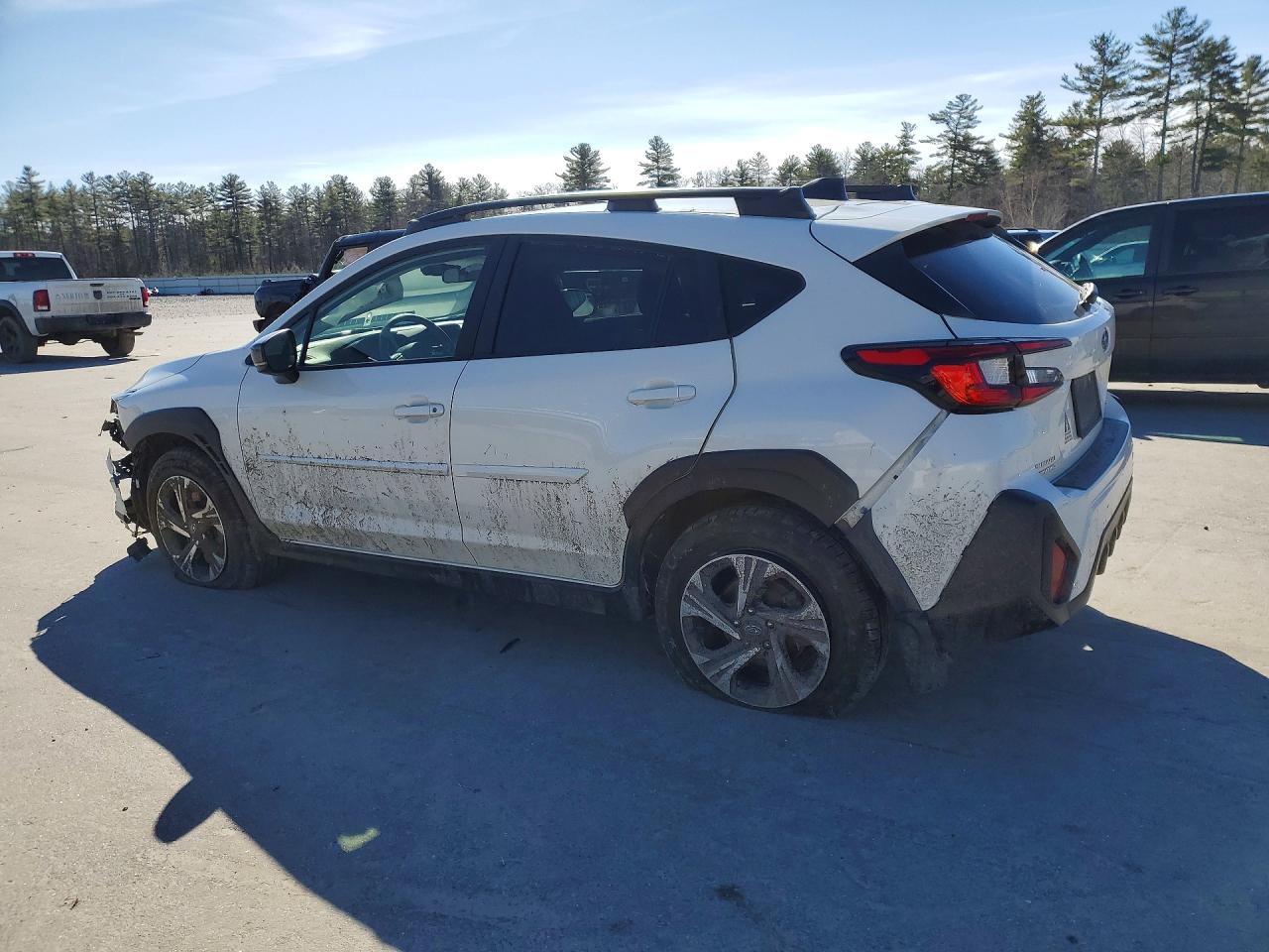 2024 Subaru Crosstrek VIN JF2GUADC1R8218266 photo 2