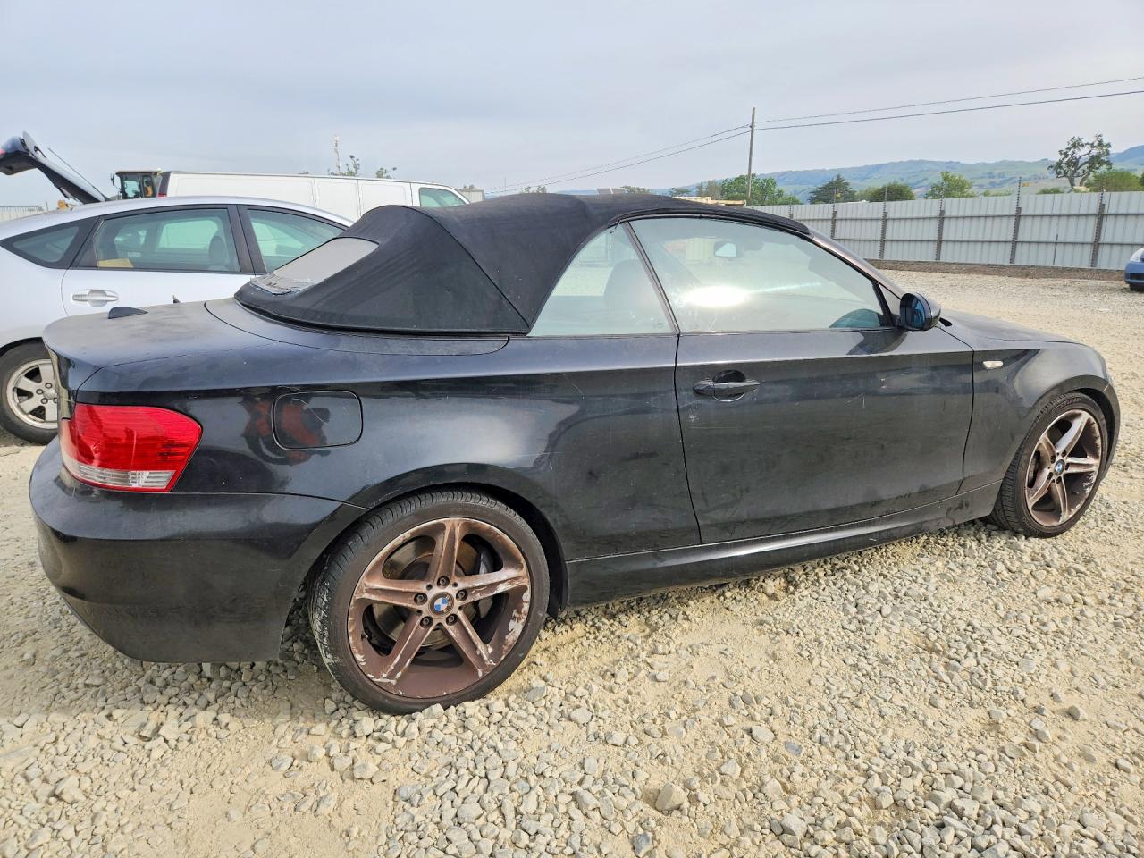 2008 BMW 1 series VIN WBAUN93578VF56402 photo 3