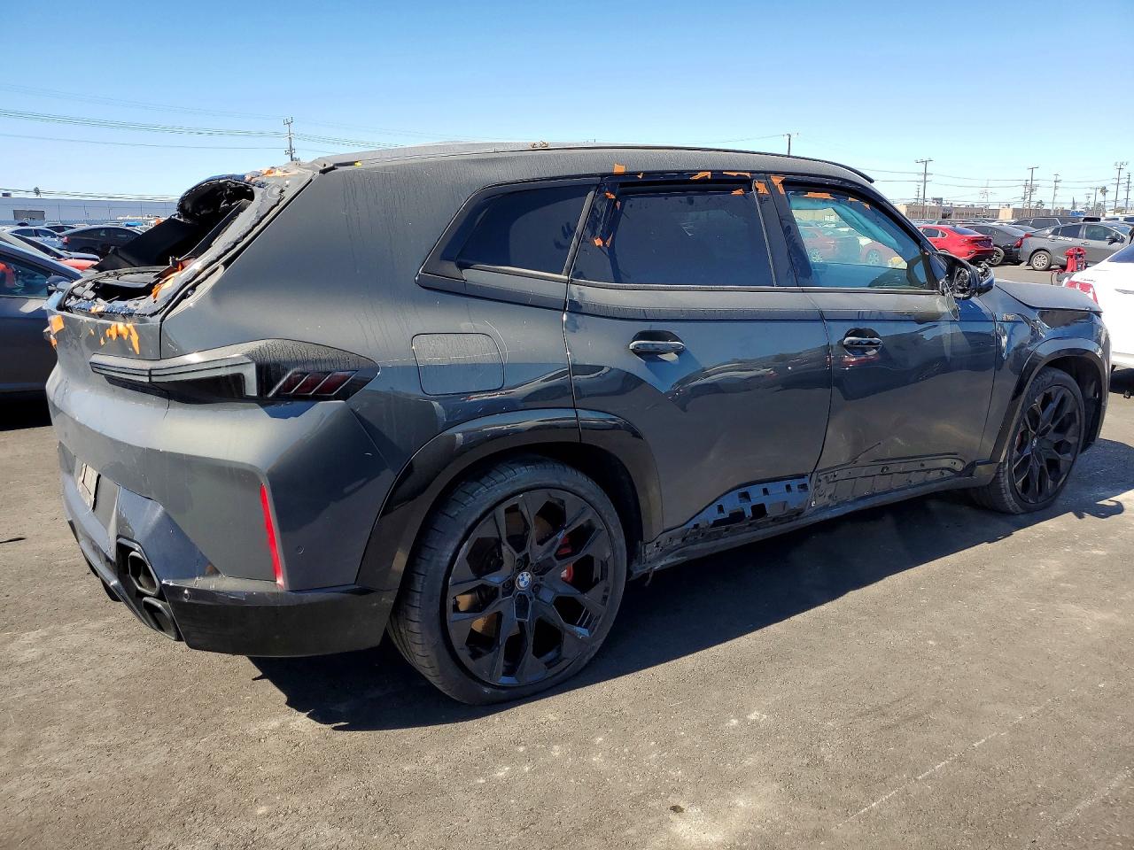 2024 BMW Xm VIN 5YM23CS08R9W83614 photo 3