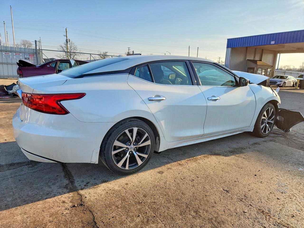 2017 Nissan Maxima VIN 1N4AA6APXHC423006 photo 3