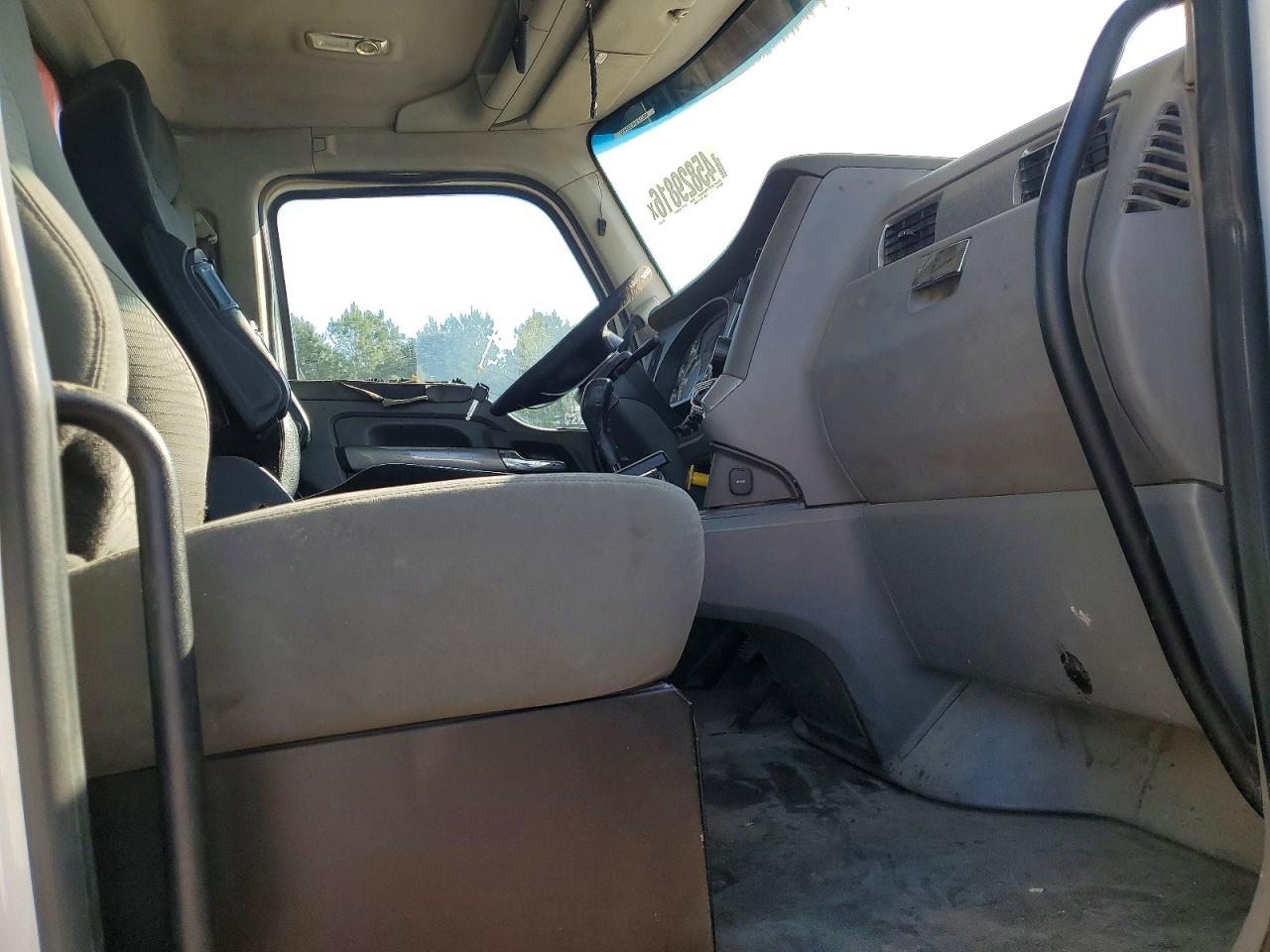 2015 KENWORTH All other VIN 1NKZXPEX9FJ459143 photo 5