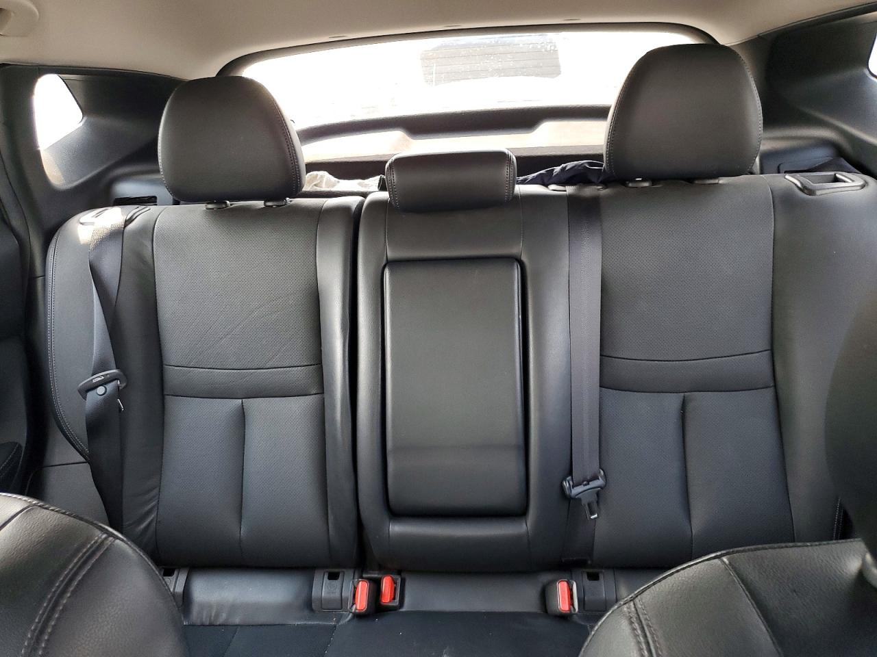 2018 Nissan Rogue VIN JN1BJ1CR9JW261537 photo 10