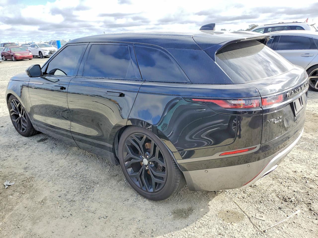 2019 Land Rangerover VIN SALYL2FV0KA213660 photo 2