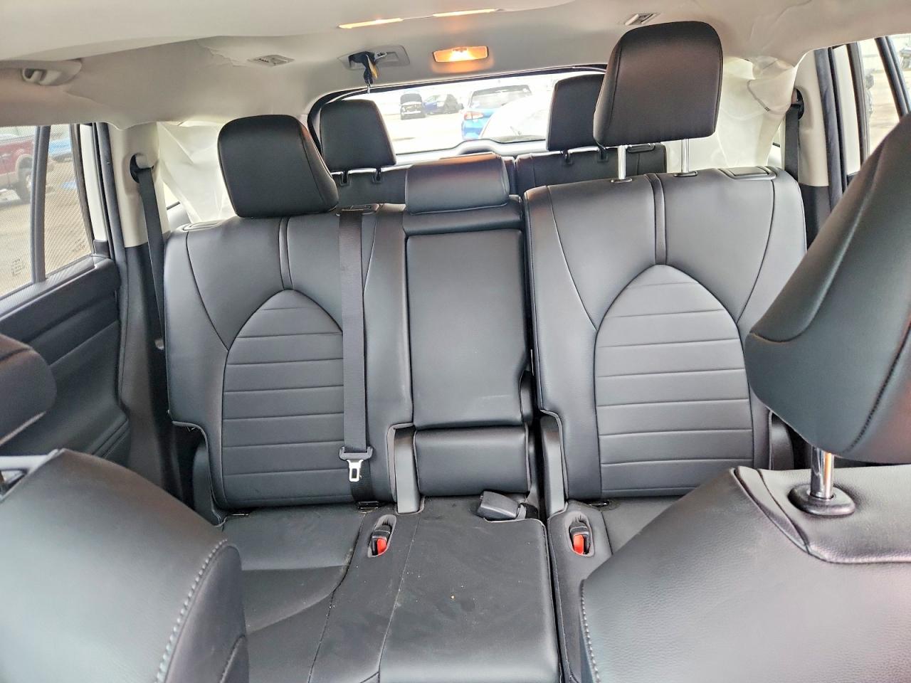 2020 Toyota Highlander VIN 5TDGZRBH7LS508964 photo 10