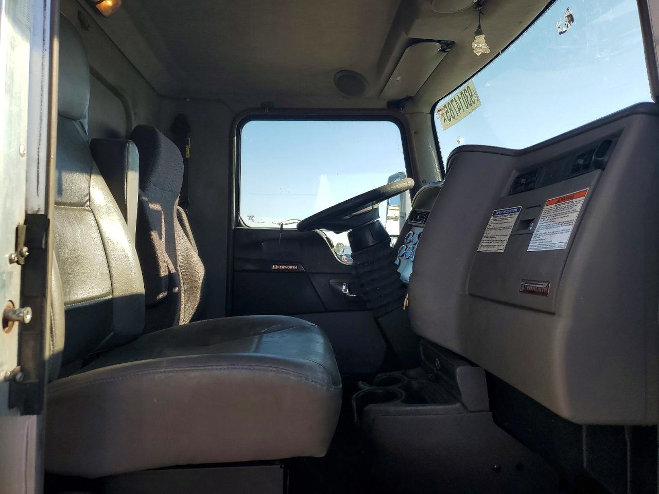 2014 KENWORTH All models VIN 2NKHHM7X8EM403531 photo 5
