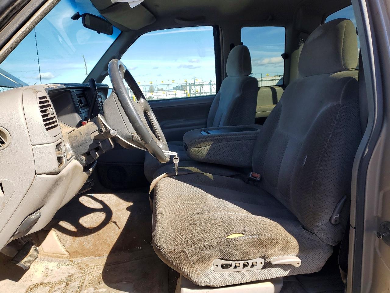 2000 GMC SIERRA VIN 1GTGK29J9YF431154 photo 7