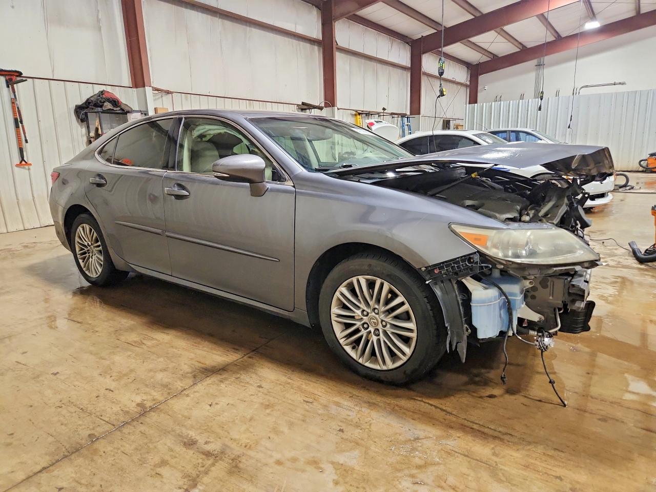2013 Lexus ES350 VIN JTHBK1GG9D2068253 photo 4