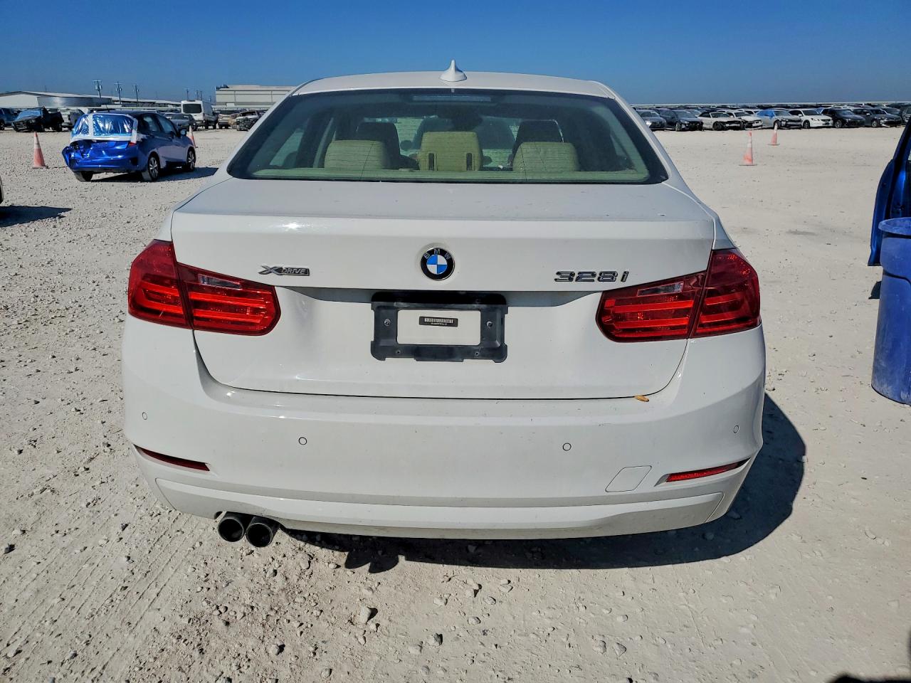 2015 BMW 3 series VIN WBA3B5C57FF961662 photo 6