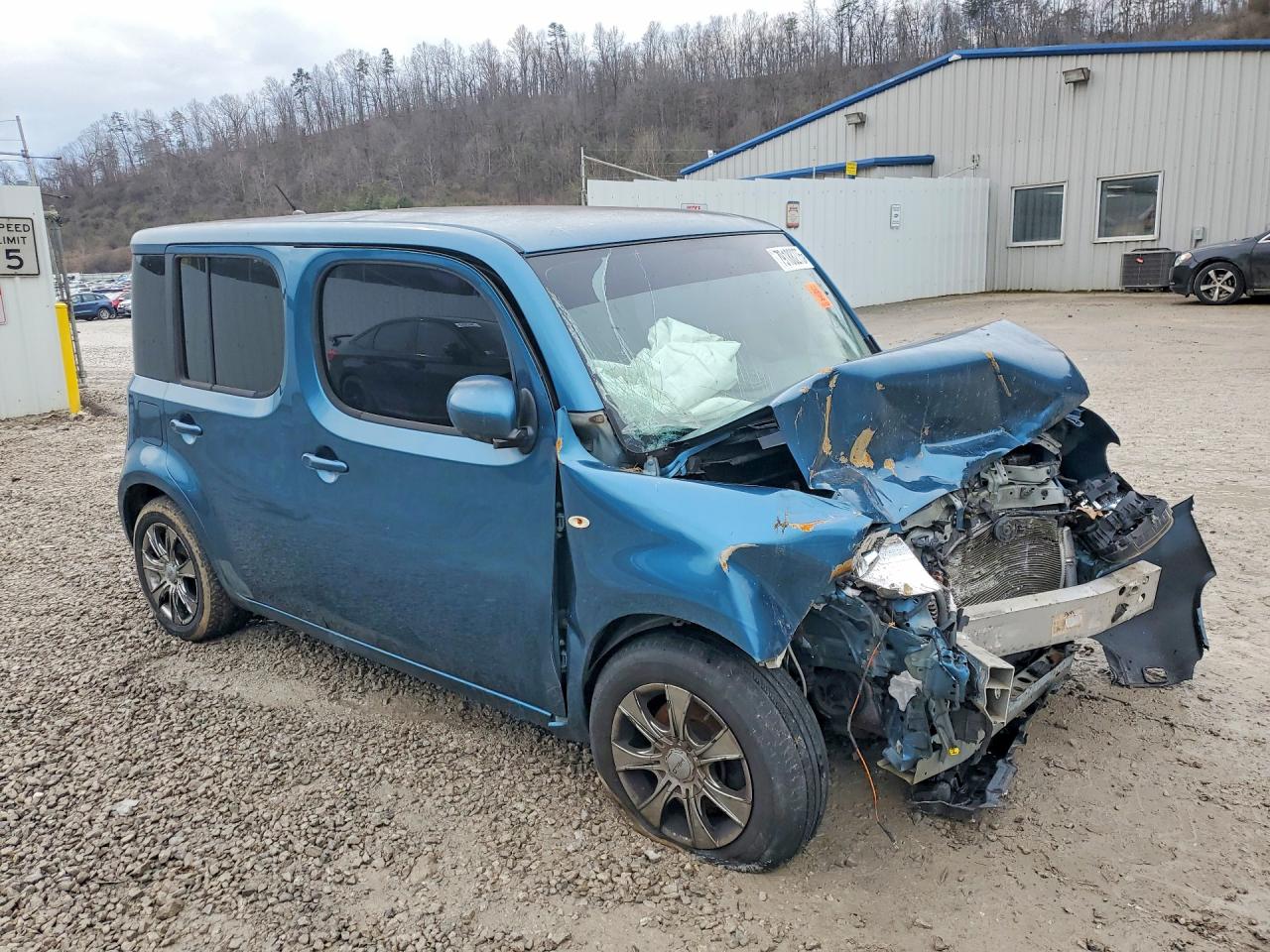 2014 Nissan Cube VIN JN8AZ2KR5ET351174 photo 4