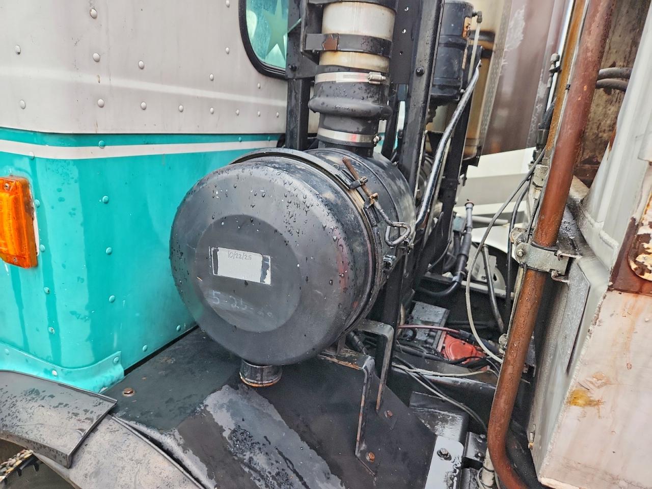 1998 PETERBILT All other VIN 1NPZH58X9WD710801 photo 7