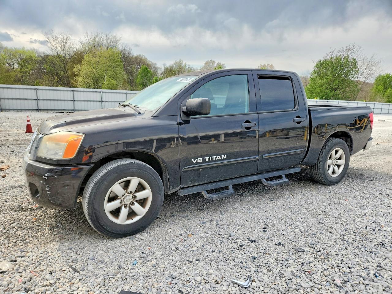 2012 Nissan TITAN VIN 1N6AA0EKXCN315582 photo 1