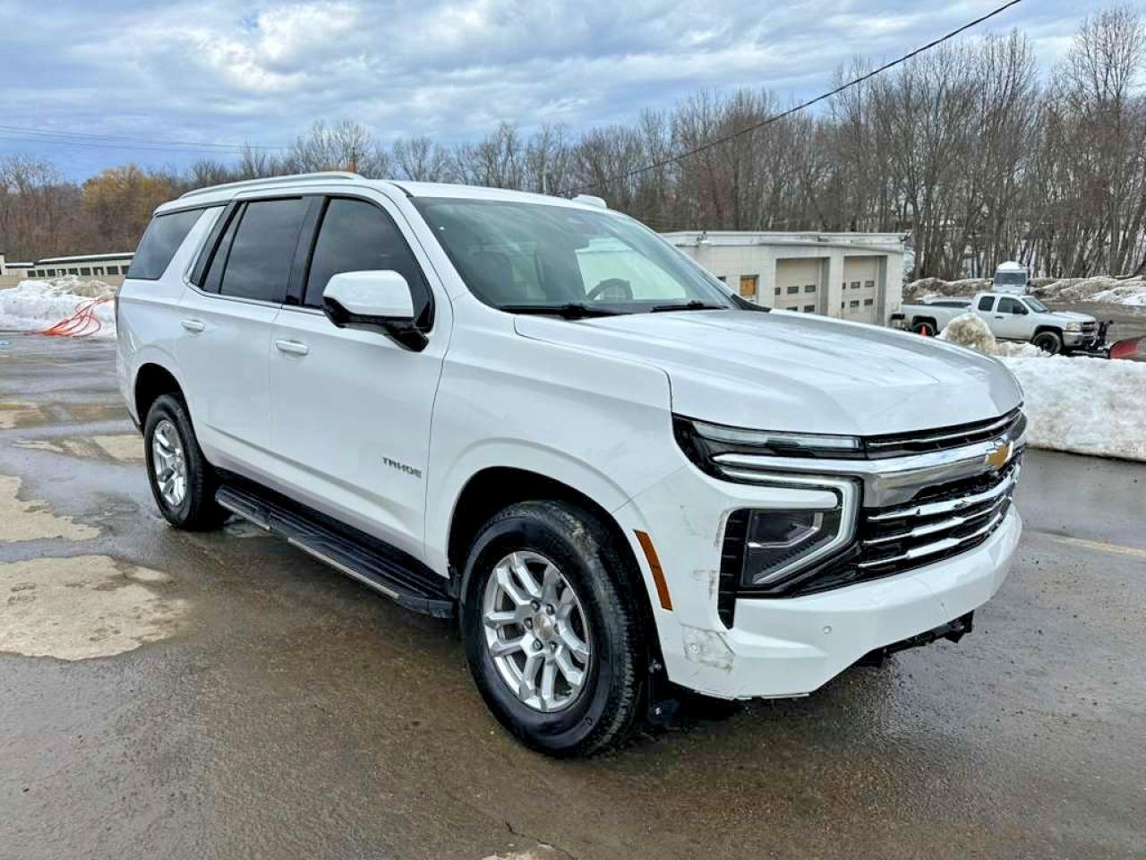 2025 Chevrolet Tahoe VIN 1GNS6NRD0SR327465 photo 4